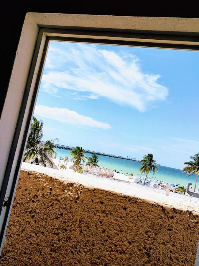 Le Blue Coast Aparthotel Progreso  Esterno foto